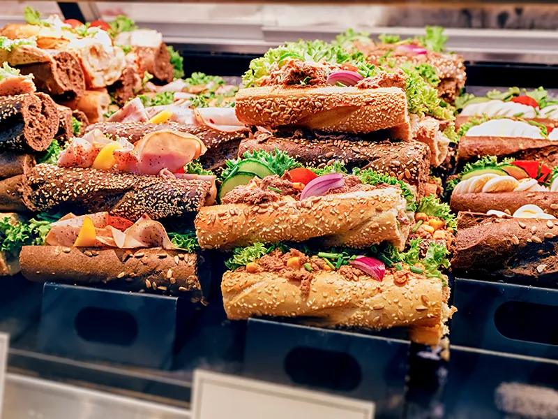 sosta-per-camion-e-autotrasportatori-per-como